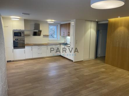 Pronájem bytu, 3+kk, 86 m²