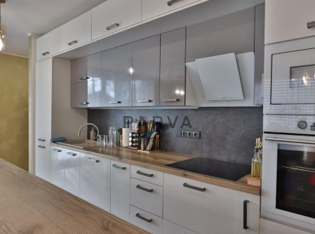 Prodej bytu, 5+kk, 118 m²