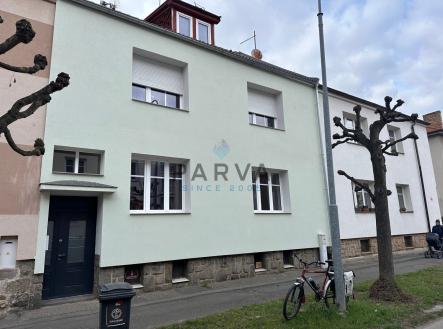 Pronájem bytu, 2+1, 74 m²