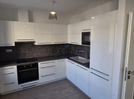 Pronájem bytu, 2+kk, 61 m²