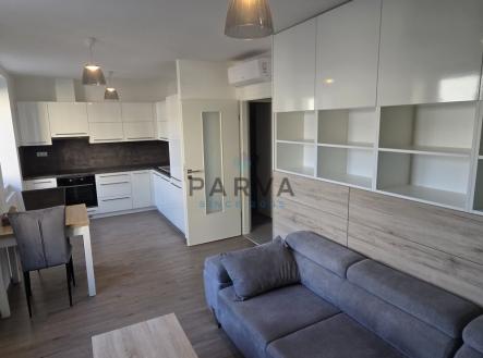 Pronájem bytu, 2+kk, 61 m²