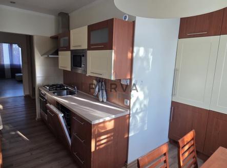 Pronájem bytu, 3+1, 64 m²