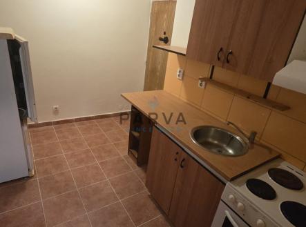 Pronájem bytu, 1+1, 34 m²