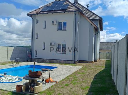 Pronájem bytu, 1+kk, 85 m²