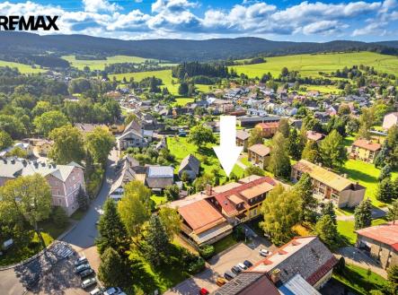 Prodej nájemního domu, 1 600 m²