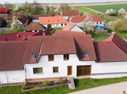 Prodej - dům/vila, 254 m²