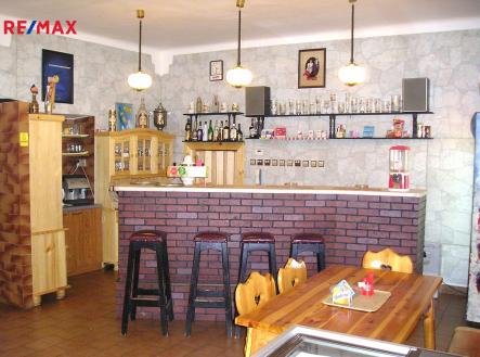 Pronájem restaurace, 374 m²