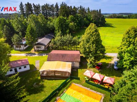 Prodej - hotel, 1 220 m²