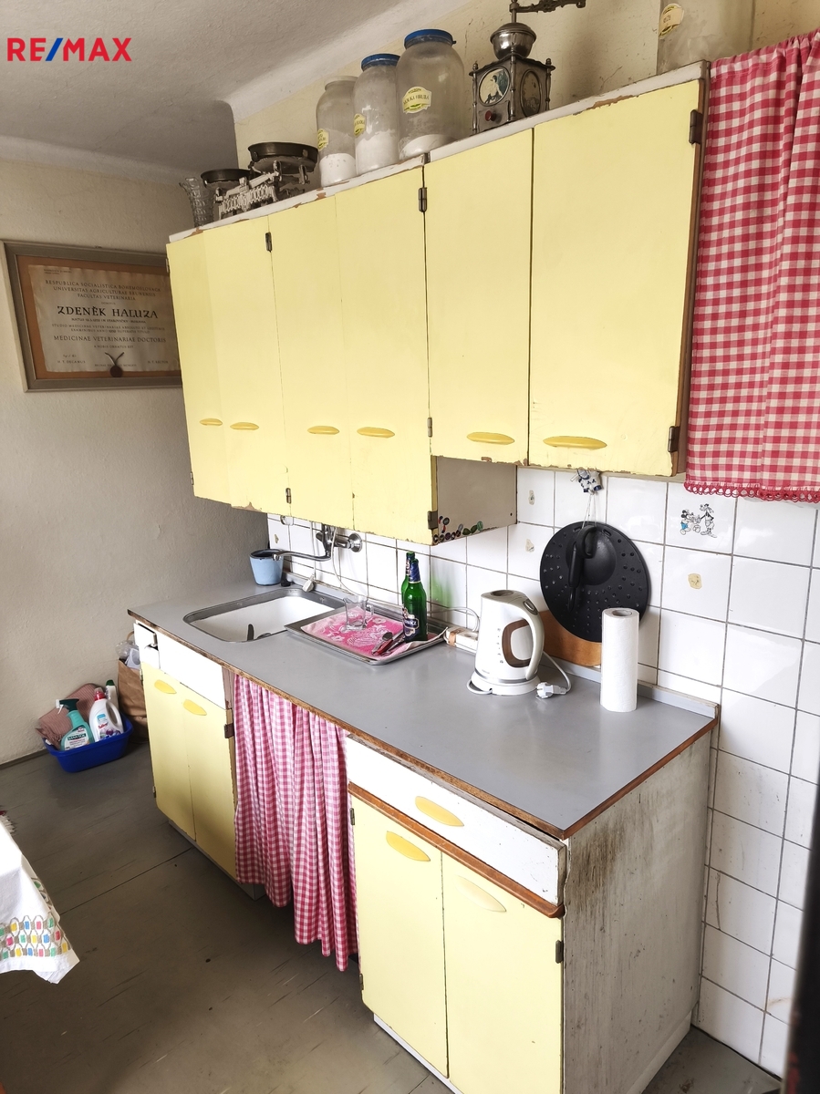 kuchyň před