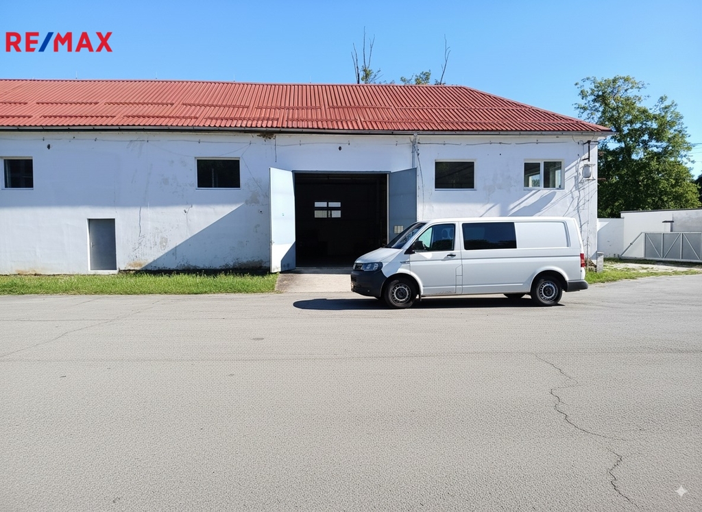 Hala - čelní pohled.