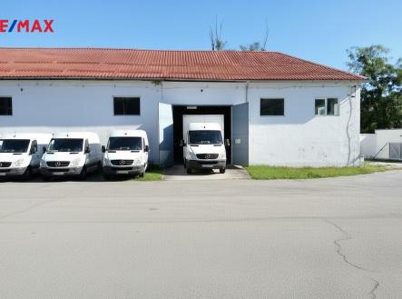 Pronájem jiné, 950 m²