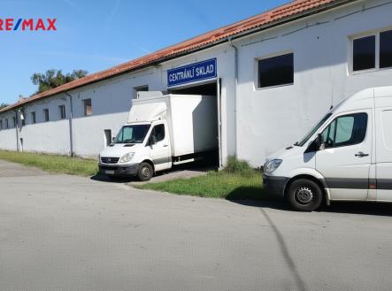 Pronájem jiné, 950 m²