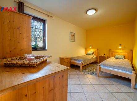 Prodej hotel, 275 m²