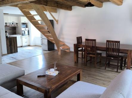 Pronájem bytu, 3+kk, 90 m²