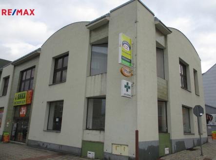 Pronájem obchodní prostor, 120 m²