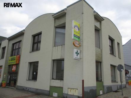 Pronájem obchodní prostor, 120 m²