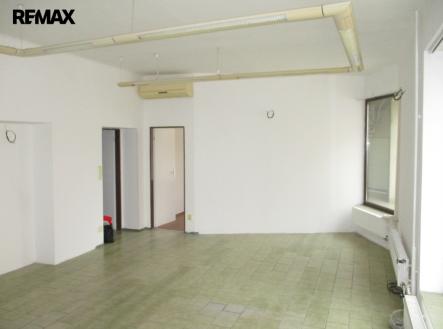 Pronájem obchodní prostor, 120 m²