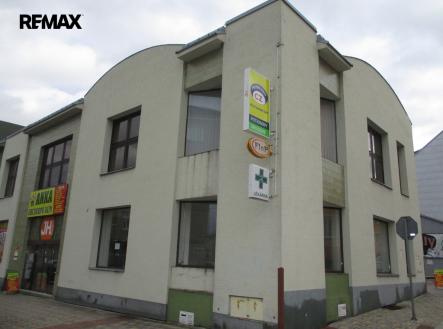 Pronájem obchodní prostor, 120 m²