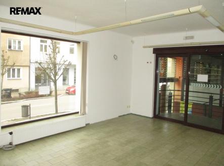 Pronájem obchodní prostory, 120 m²