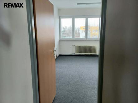 Pronájem kanceláře, 17 m²