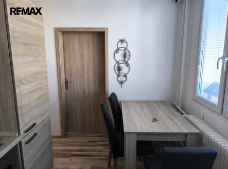 Pronájem bytu, 2+1, 66 m²