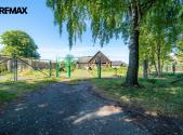 Prodej pozemku pro bydlení, 1 676 m²