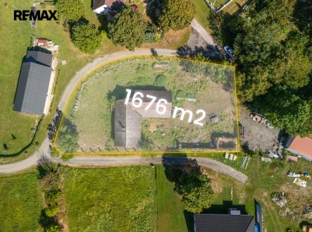 Prodej pozemku pro bydlení, 1 676 m²