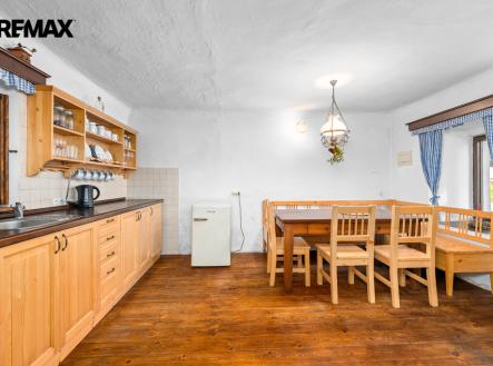 Prodej hotel, 121 m²