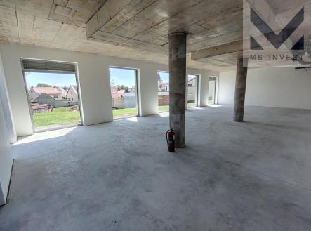 Prodej obchodní prostory, 103 m²