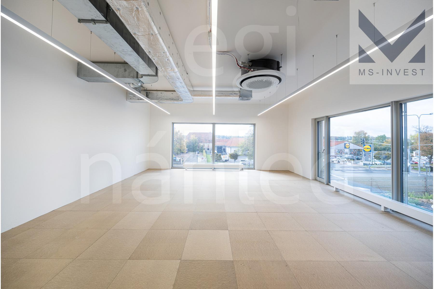 Kancelář ve 3NP B 304.jpg