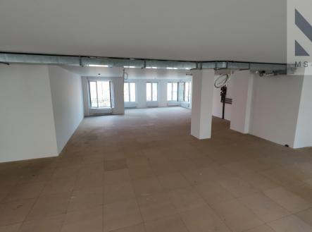 Prodej obchodní prostor, 207 m² obrázek