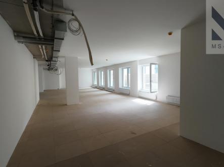 Prodej obchodní prostor, 207 m²