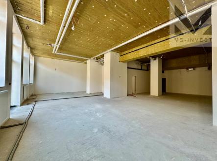 Pronájem obchodní prostor, 126 m²