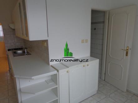 Pronájem bytu, 3+1, 77 m²