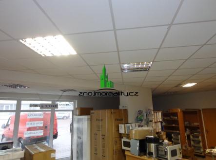 Pronájem obchodní prostor, 150 m²