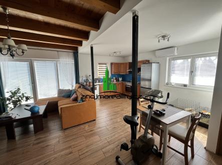 Pronájem bytu, 2+kk, 75 m²