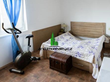 Pronájem bytu, 2+kk, 75 m²