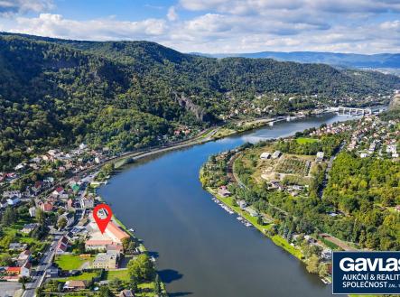 Prodej obchodní prostor, 2 435 m²