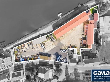 Prodej obchodní prostor, 2 435 m²