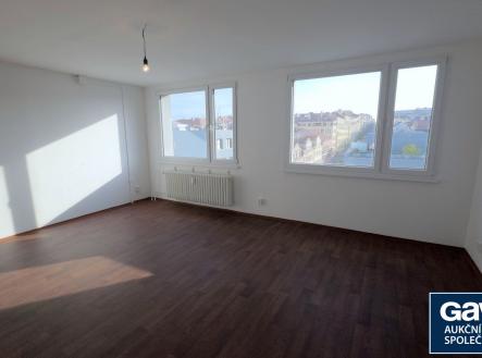 Pronájem bytu, 1+kk, 38 m²