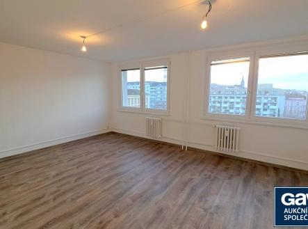 Pronájem bytu, 1+kk, 38 m²