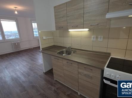 Pronájem bytu, 1+kk, 38 m²