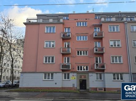 Pronájem bytu, 1+1, 54 m²