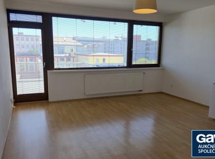 Pronájem bytu, 1+kk, 34 m²