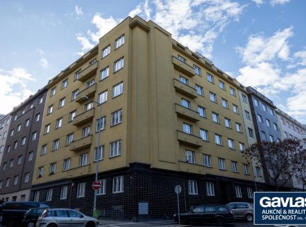Pronájem bytu, 2+1, 70 m²