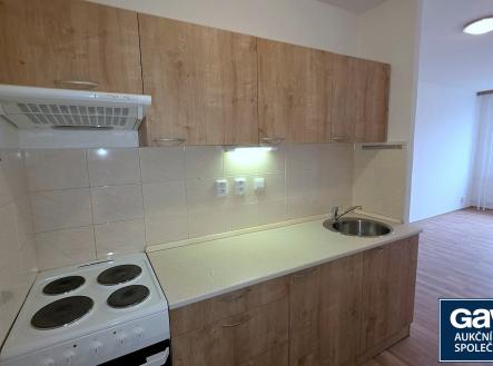 Pronájem bytu, 2+kk, 42 m²