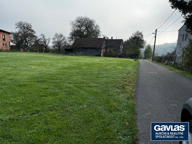 Pozemek Michálkovice_3