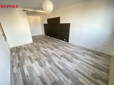 Pronájem bytu, 1+kk, 42 m²