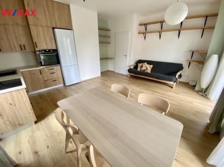 Pronájem bytu, 2+kk, 65 m²