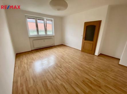 Pronájem bytu, 1+kk, 29 m²